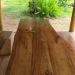 Nuku Beach Villa Bure Table